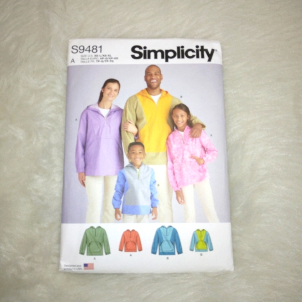 SIMPLICITY S9481 Unisex TopS Sized for Children, Teens, ADULTS